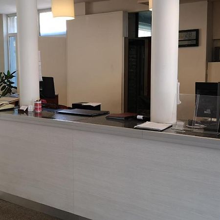 AUTO PARK HOTEL con Ristorante interno e grande parcheggio gratuito Firenze Esterno foto