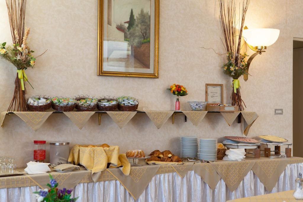 AUTO PARK HOTEL con Ristorante interno e grande parcheggio gratuito Firenze Esterno foto