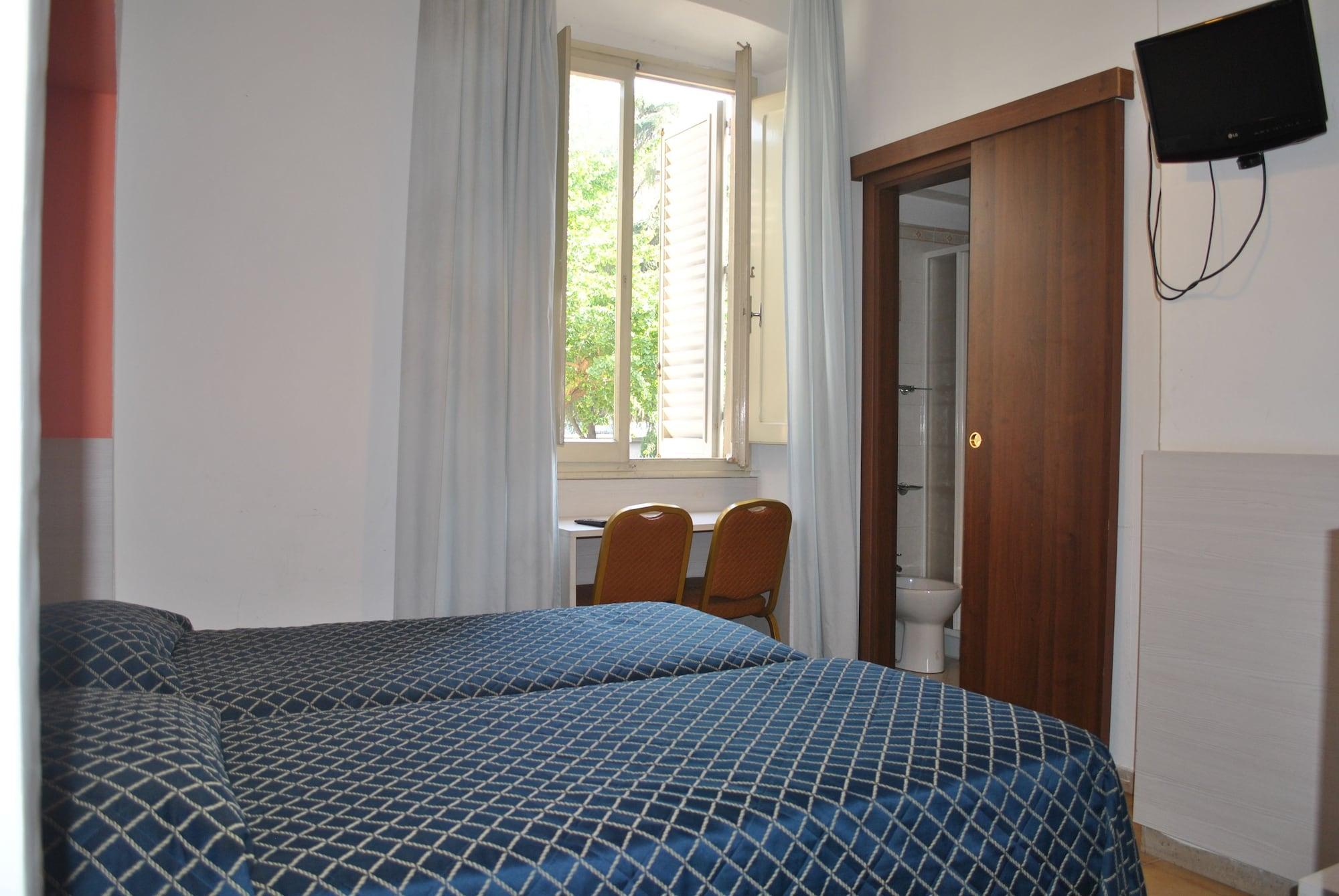 AUTO PARK HOTEL con Ristorante interno e grande parcheggio gratuito Firenze Esterno foto