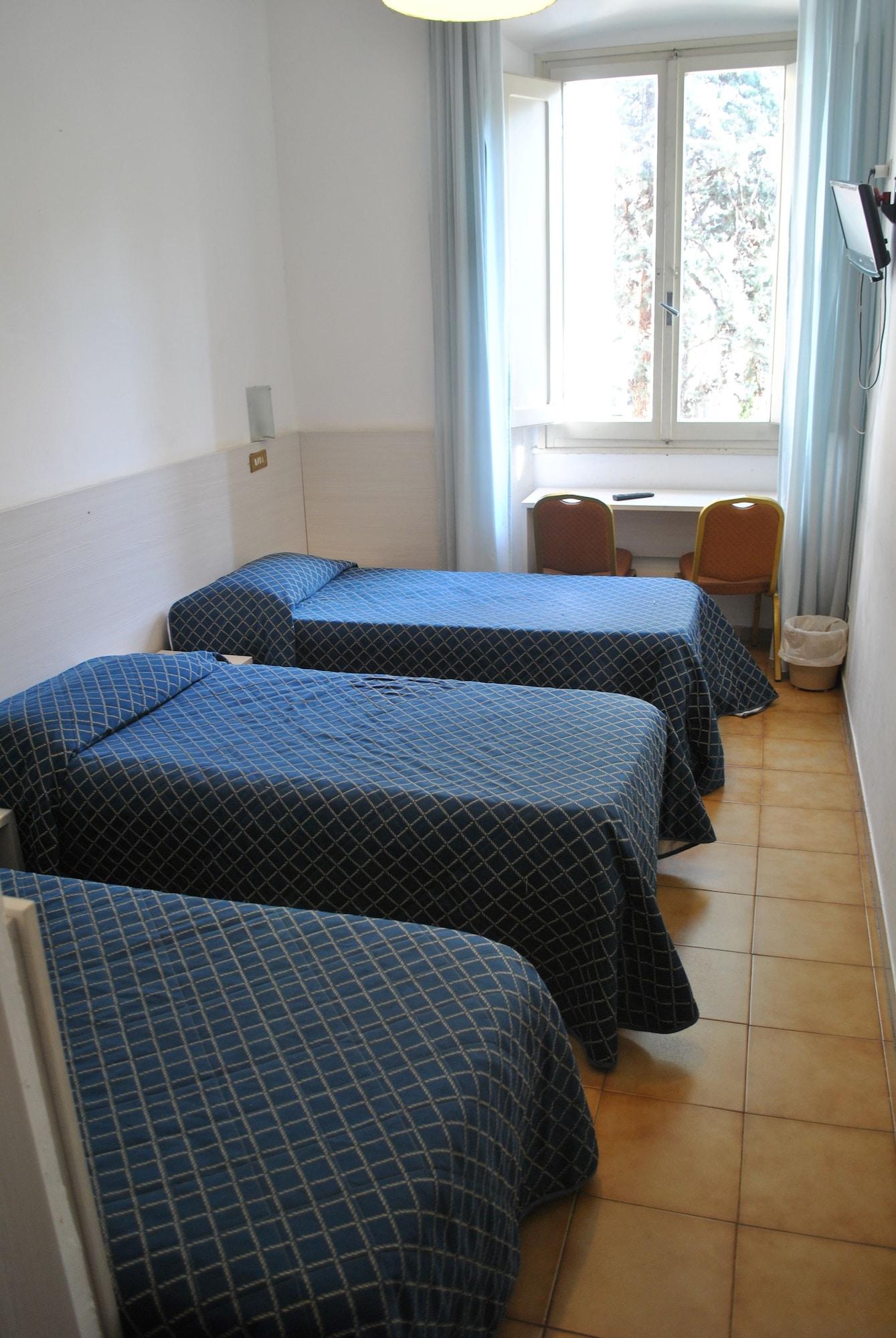 AUTO PARK HOTEL con Ristorante interno e grande parcheggio gratuito Firenze Esterno foto