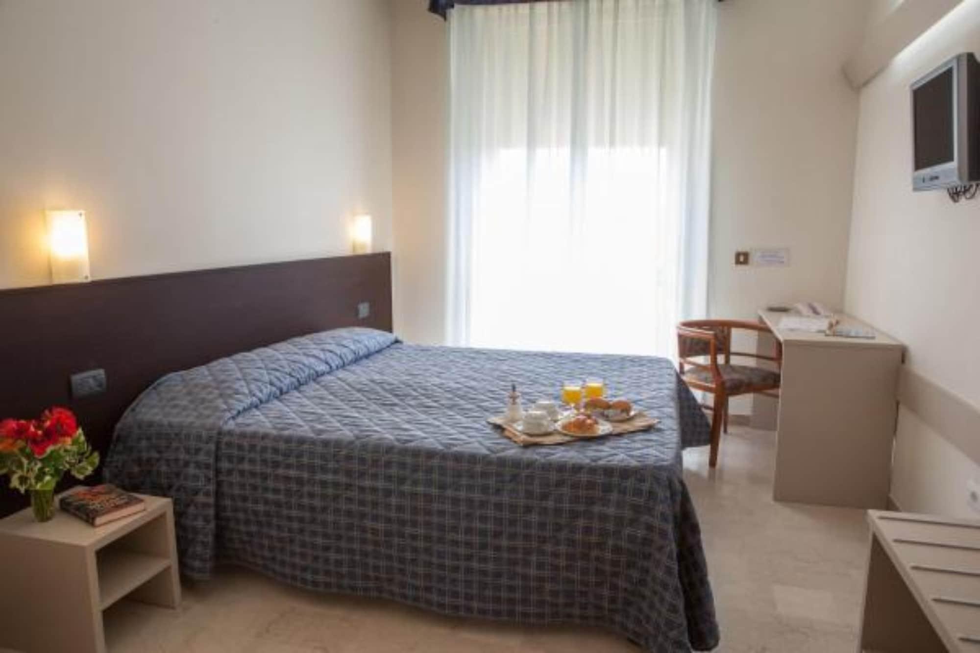 AUTO PARK HOTEL con Ristorante interno e grande parcheggio gratuito Firenze Esterno foto